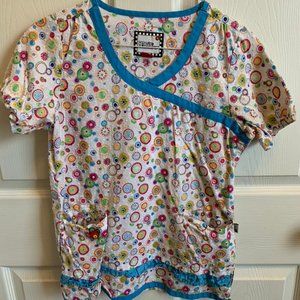 ME Mary Engelbreit Scrub Top Size XS